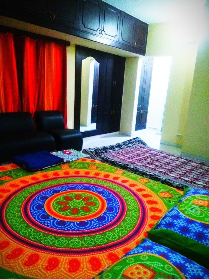 Beach Penthouse, Chennai Bed & Breakfast Exterior photo